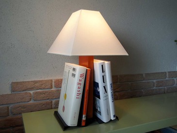 book_stand_light_2.jpg